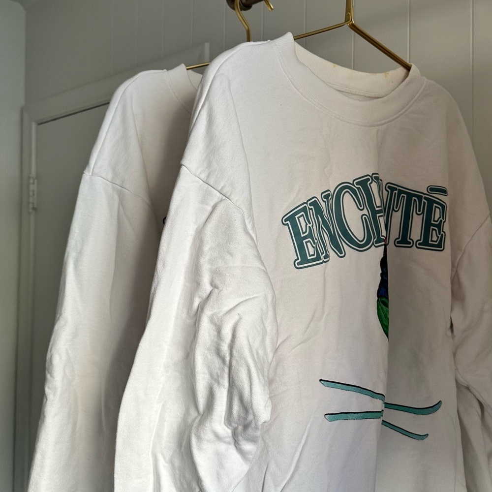 Enchanté White Ski Graphic Sweatshirt (by Daniel Ricciardo) - Picture 4 of 6